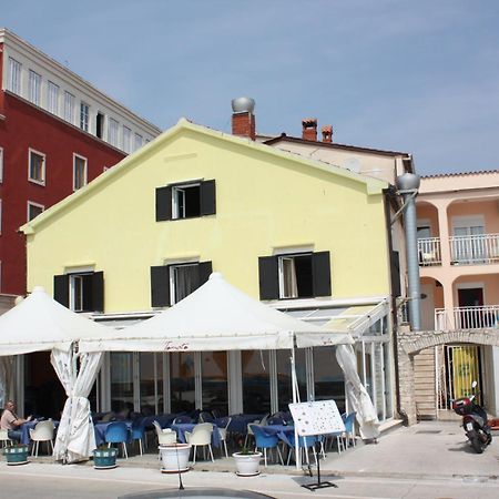 Apartments Tomato Novigrad Istria Eksteriør bilde