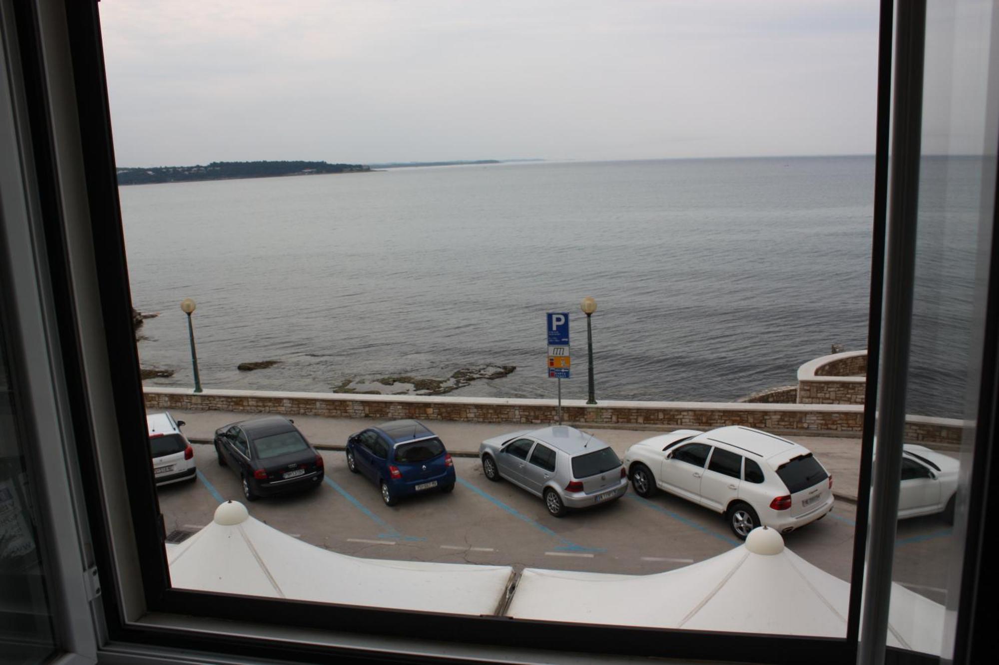 Apartments Tomato Novigrad Istria Eksteriør bilde