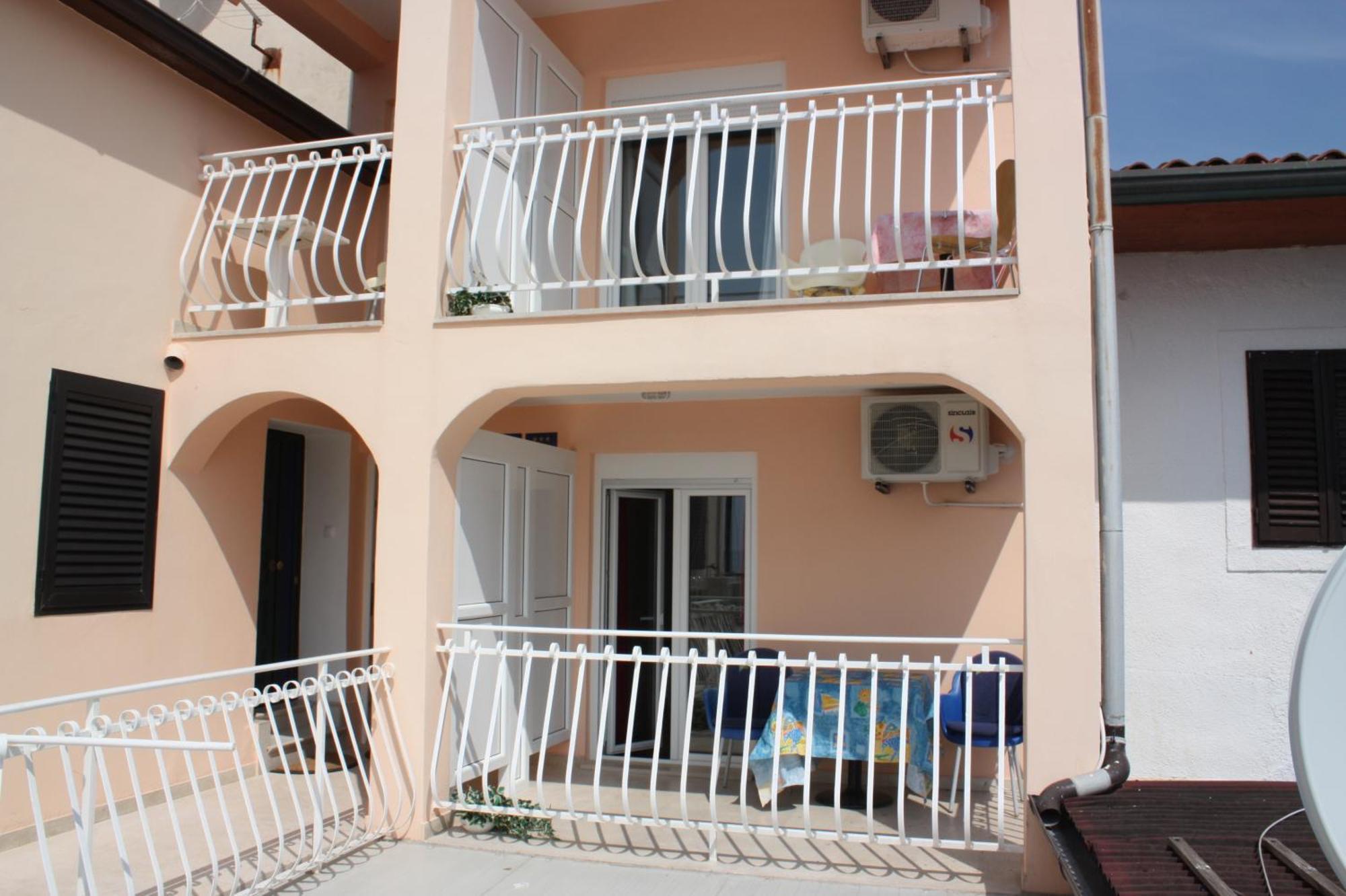 Apartments Tomato Novigrad Istria Eksteriør bilde