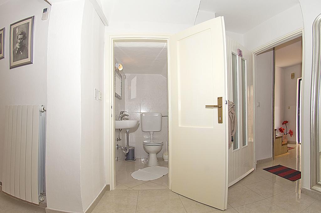 Apartments Tomato Novigrad Istria Eksteriør bilde